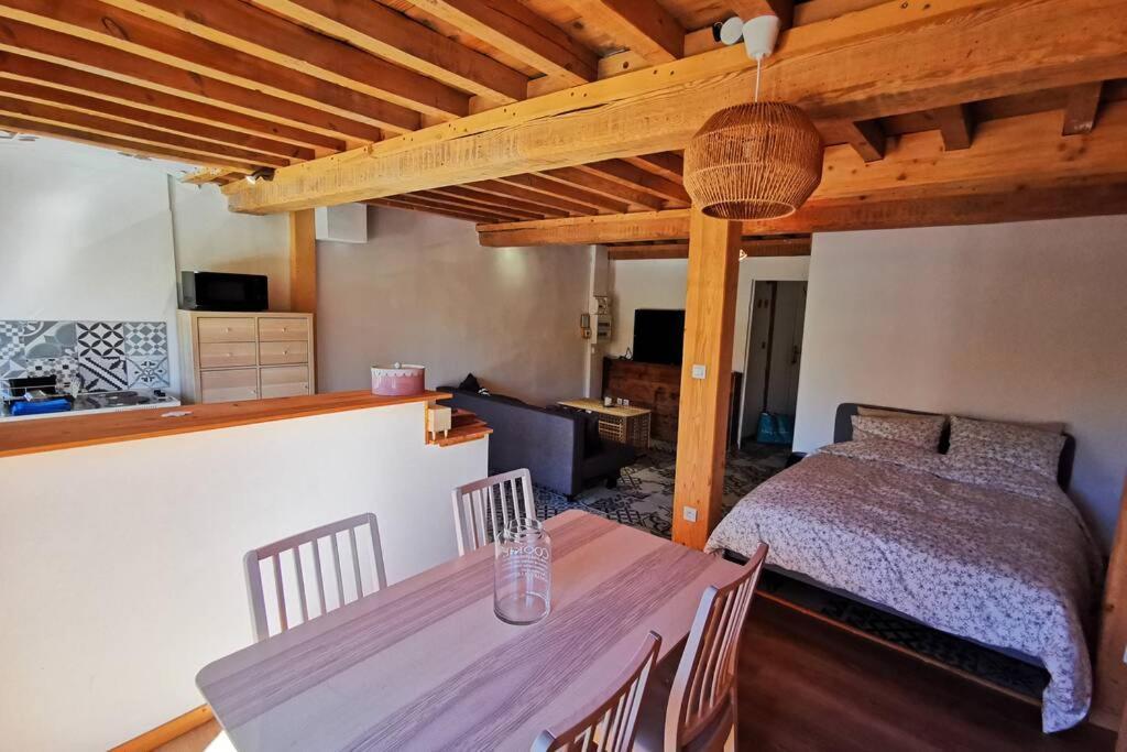 Cosy Wood Apartman Montbrison Kültér fotó